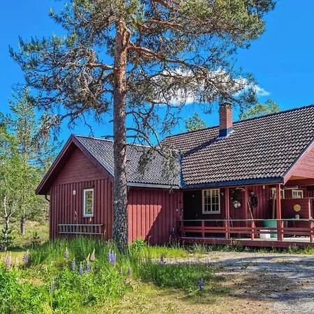 5 Bedroom Front In * Hornnes